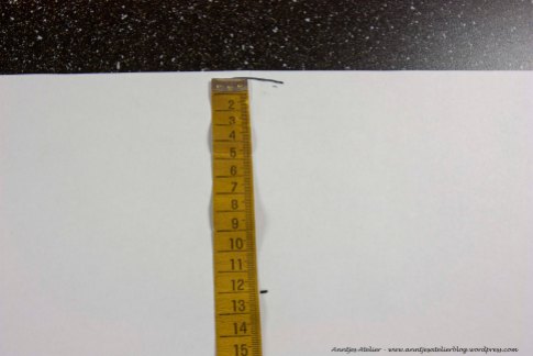 Deze meting -2 cm aanduiden op middellijn vanaf boogje.